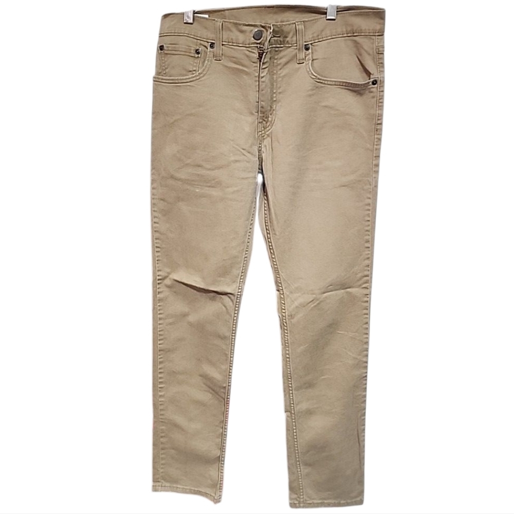 Levis  Men 502 Beige Pants. Size 32x34